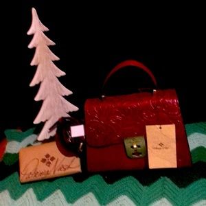Brand new Patricia Nash Ruby Red Tooled Leather Purse !